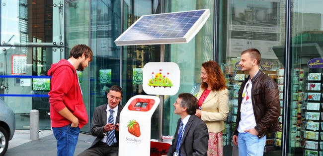 Smart Public Spaces: Strawberry Tree